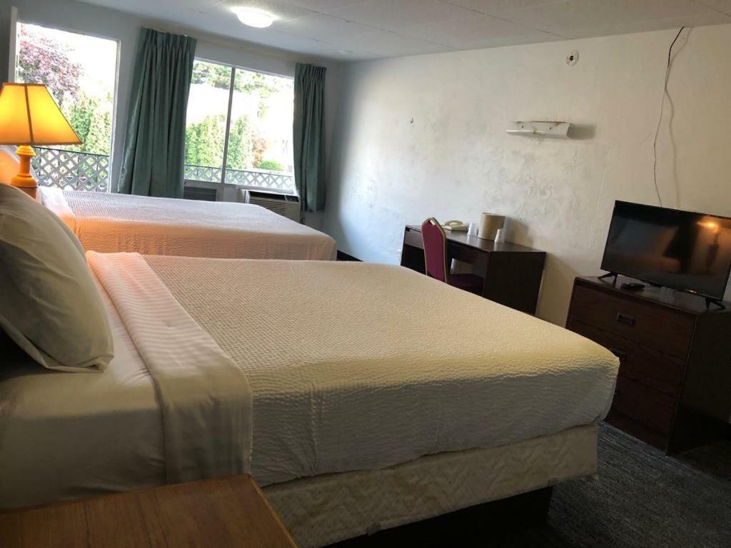 Portland Super Value Inn מראה חיצוני תמונה